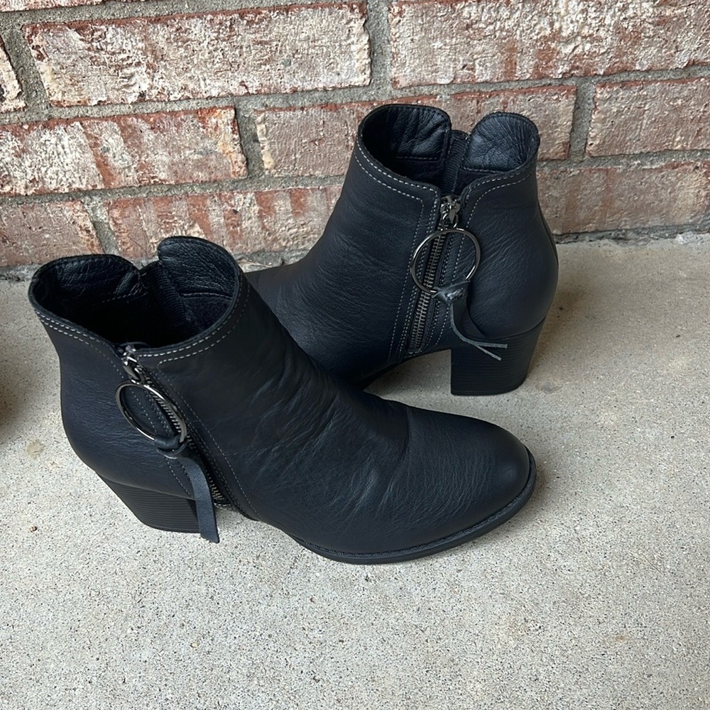 Womens Skechers Taxi singles ankle boot